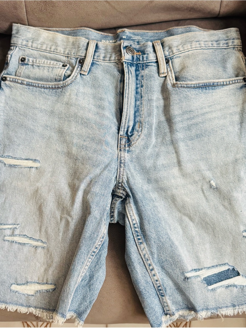 Old Navy Light Wash Distressed Denim Men's Shorts